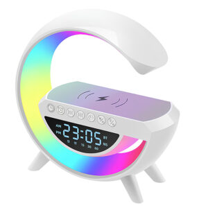 lampe-led-3-en-1-avec-haut-parleur-bluetooth-chargeur-sans-fil-bt-3401-4